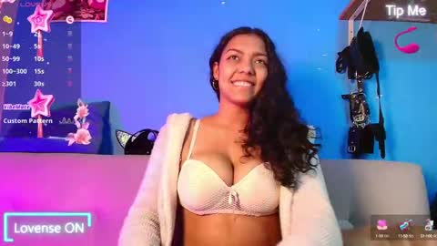 Snapshot of vicky_miller_05 chatting on March 1, 2025, 6:43 pm vicky_miller_05 online show from March 1, 2025, 6:43 pm