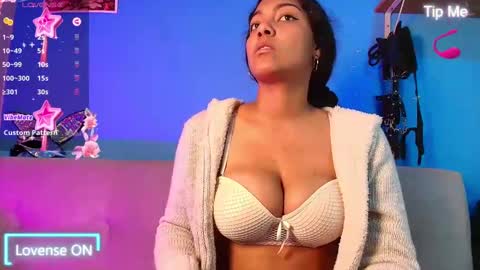Snapshot of vicky_miller_05 chatting on March 1, 2025, 9:48 pm vicky_miller_05 online show from March 1, 2025, 9:48 pm
