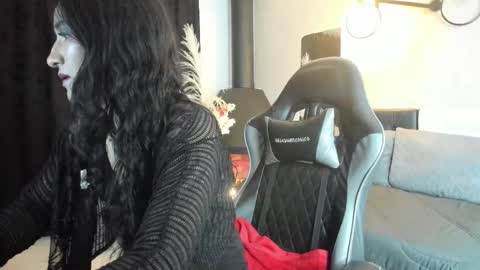 Vicky online show from March 15, 2026, 3:01 am