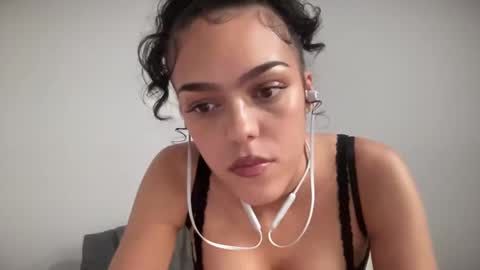 Goddess Victory  online show from January 19, 2025, 7:25 am