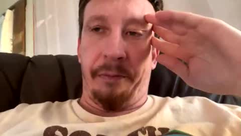 Snapshot of vicrobertson595 chatting on February 23, 2026, 1:41 pm vicrobertson595 online show from February 23, 2026, 1:41 pm