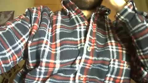 VictorHume online show from December 15, 2024, 11:31 pm