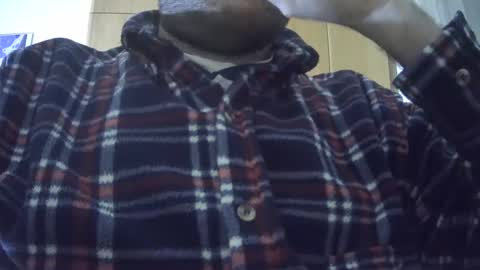 VictorHume online show from February 19, 2025, 11:25 pm