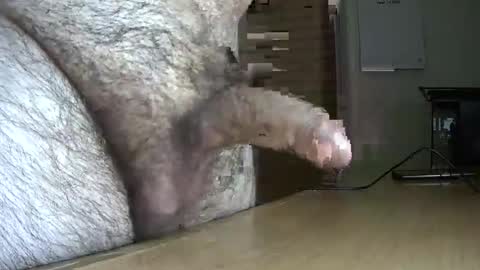 VictorHume online show from September 18, 2025, 10:34 pm