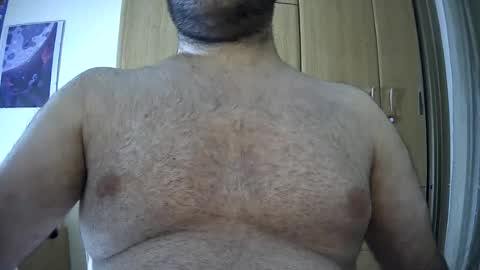 Snapshot of victorhume chatting on July 7, 2026, 11:53 pm VictorHume online show from July 7, 2026, 11:53 pm