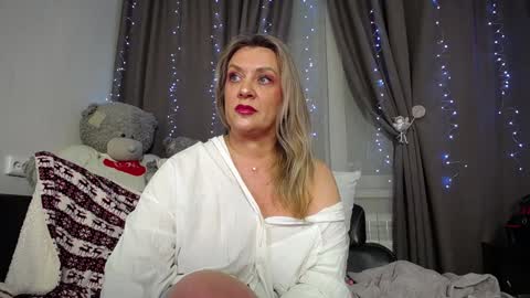 victoria50 online show from January 3, 2025, 3:55 pm