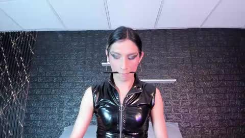 Victoria online show from September 30, 2025, 11:21 pm