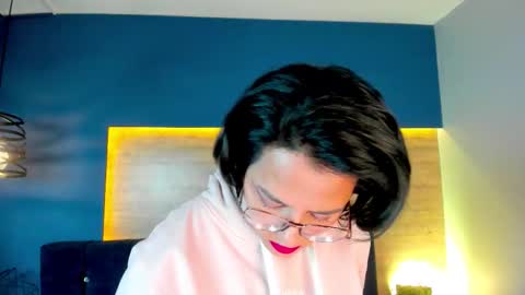 Victoria online show from September 23, 2025, 9:29 pm