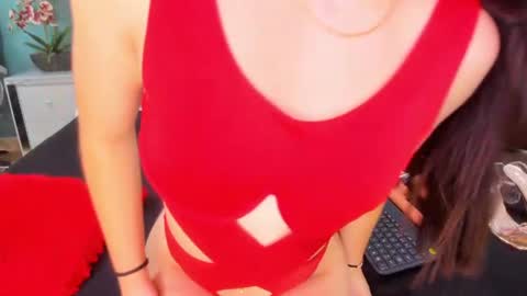 Snapshot of victoria_cutee chatting on June 12, 2026, 1:54 pm online show from June 12, 2026, 1:54 pm