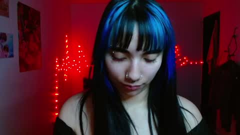 Snapshot of victoria_goddes chatting on June 19, 2026, 7:01 am victoria online show from June 19, 2026, 7:01 am