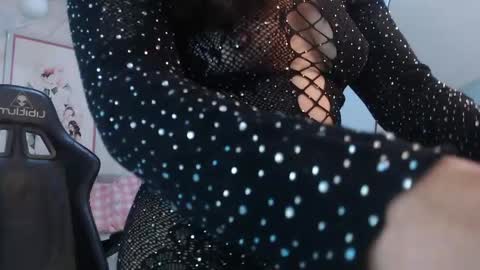 Victoria online show from April 7, 2026, 2:17 pm