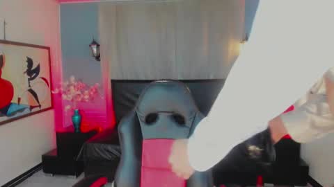 Victoria online show from March 30, 2026, 7:26 pm