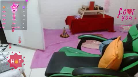 VICKY online show from March 15, 2026, 1:44 am