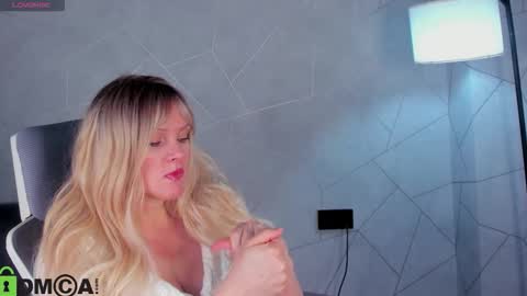 Victoria My schedule for the week 2 GMT 3am-9am TuWeThFrSa online show from March 21, 2026, 1:21 am