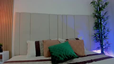 Snapshot of victoria_rossee chatting on May 11, 2026, 2:45 pm VICTORIA online show from May 11, 2026, 2:45 pm