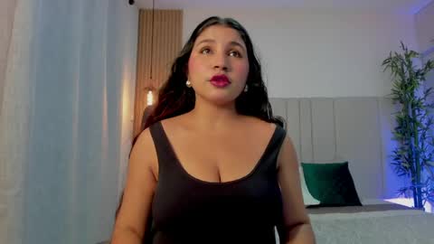 Snapshot of victoria_rossee chatting on June 2, 2026, 12:29 pm VICTORIA online show from June 2, 2026, 12:29 pm