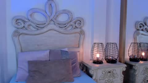 Snapshot of victoria_vallejo chatting on December 14, 2024, 11:39 am victoria  online show from December 14, 2024, 11:39 am