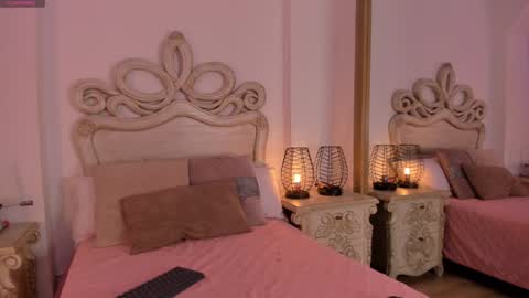 Snapshot of victoria_vallejo chatting on January 16, 2025, 3:34 am victoria  online show from January 16, 2025, 3:34 am