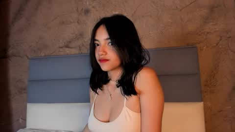 Snapshot of victoriaa2_doll chatting on January 19, 2026, 12:09 pm victoriaa2_doll online show from January 19, 2026, 12:09 pm