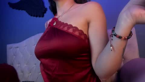 Snapshot of victoriaa2_doll chatting on March 3, 2026, 12:11 pm victoriaa2_doll online show from March 3, 2026, 12:11 pm