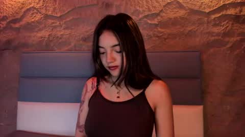 Snapshot of victoriaa2_doll chatting on April 24, 2026, 12:07 pm victoriaa2_doll online show from April 24, 2026, 12:07 pm