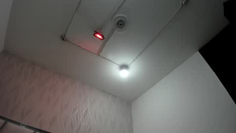 Snapshot of victoriaa_millers chatting on February 16, 2026, 6:59 pm Victoria Sofia online show from February 16, 2026, 6:59 pm