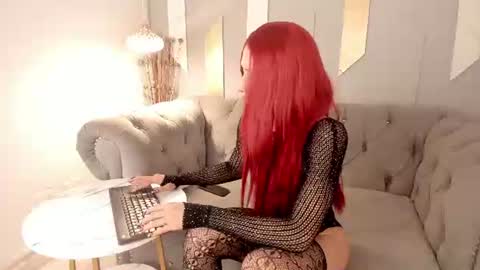 Snapshot of victoriaa_rousse chatting on July 3, 2026, 5:14 am Victoria online show from July 3, 2026, 5:14 am