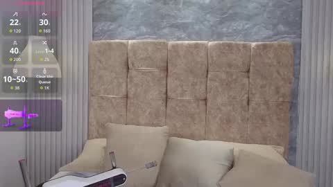 Victoria Andrade online show from March 9, 2026, 12:20 pm