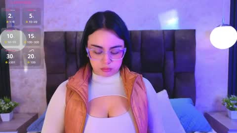 Snapshot of victoriaandrade chatting on May 31, 2026, 12:34 pm Victoria Andrade online show from May 31, 2026, 12:34 pm