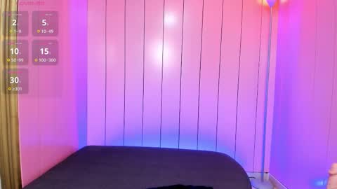 Vicky online show from November 29, 2025, 3:53 am