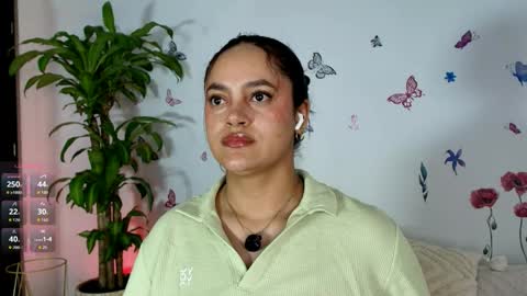 Snapshot of victoriablack_ chatting on June 3, 2026, 10:07 am Victoria online show from June 3, 2026, 10:07 am
