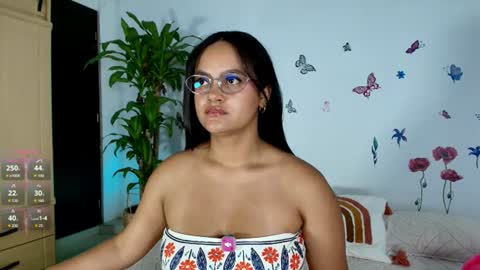 Snapshot of victoriablack_ chatting on July 22, 2026, 9:56 am Victoria online show from July 22, 2026, 9:56 am