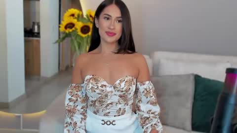 Vcitoria online show from January 25, 2025, 3:30 am