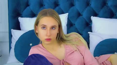 Snapshot of victoriahopson chatting on September 20, 2025, 6:36 am Victoria online show from September 20, 2025, 6:36 am