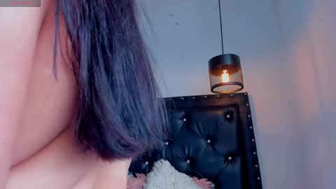 Snapshot of victoriajk chatting on April 18, 2026, 1:37 pm Victoria online show from April 18, 2026, 1:37 pm