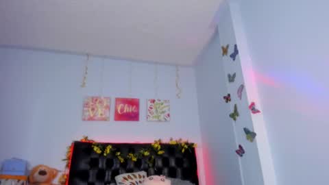 Snapshot of victorialarson2 chatting on October 1, 2025, 3:51 pm Victoria Larson - Independient Model online show from October 1, 2025, 3:51 pm