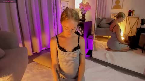 Snapshot of victorialight chatting on July 20, 2026, 1:46 pm Victoria online show from July 20, 2026, 1:46 pm