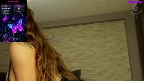 Snapshot of victoriamazze chatting on July 25, 2026, 3:04 am Victoria online show from July 25, 2026, 3:04 am