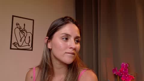 Snapshot of victorianova chatting on June 11, 2026, 2:53 am VictoriaNova online show from June 11, 2026, 2:53 am