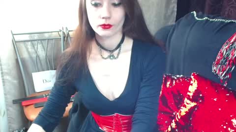 Snapshot of victoryvega chatting on May 16, 2026, 4:06 pm VictoryVega online show from May 16, 2026, 4:06 pm