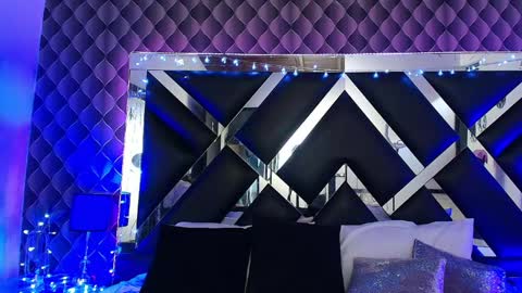 victtoria lee online show from March 22, 2026, 6:44 pm