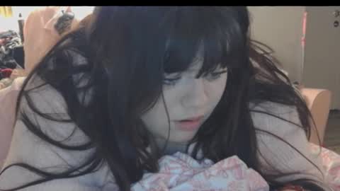 viennavisabelle online show from March 7, 2026, 6:21 am