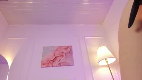 Snapshot of viictoria_becker chatting on February 17, 2026, 11:40 am Victoria online show from February 17, 2026, 11:40 am