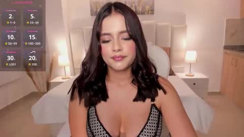 Snapshot of viictoria_joness chatting on February 9, 2026, 5:55 am viictoria_joness online show from February 9, 2026, 5:55 am