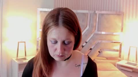 Violeta online show from December 7, 2024, 8:49 pm