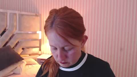 Violeta online show from January 13, 2025, 11:17 pm