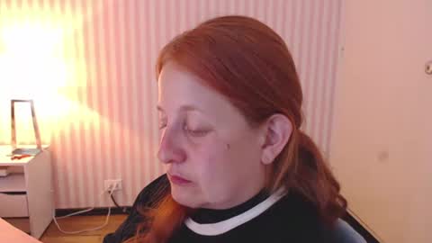 Violeta online show from January 14, 2025, 2:19 am