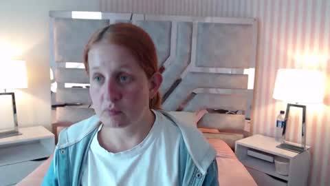 Violeta online show from January 19, 2025, 8:51 pm