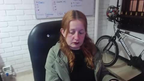 Violeta online show from February 13, 2025, 7:42 pm