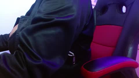 viioleta online show from February 3, 2026, 12:43 pm